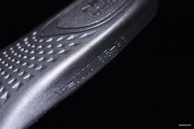 V2 Boost Core Adidas 350 Black Green BY9611 Yeezy 1122